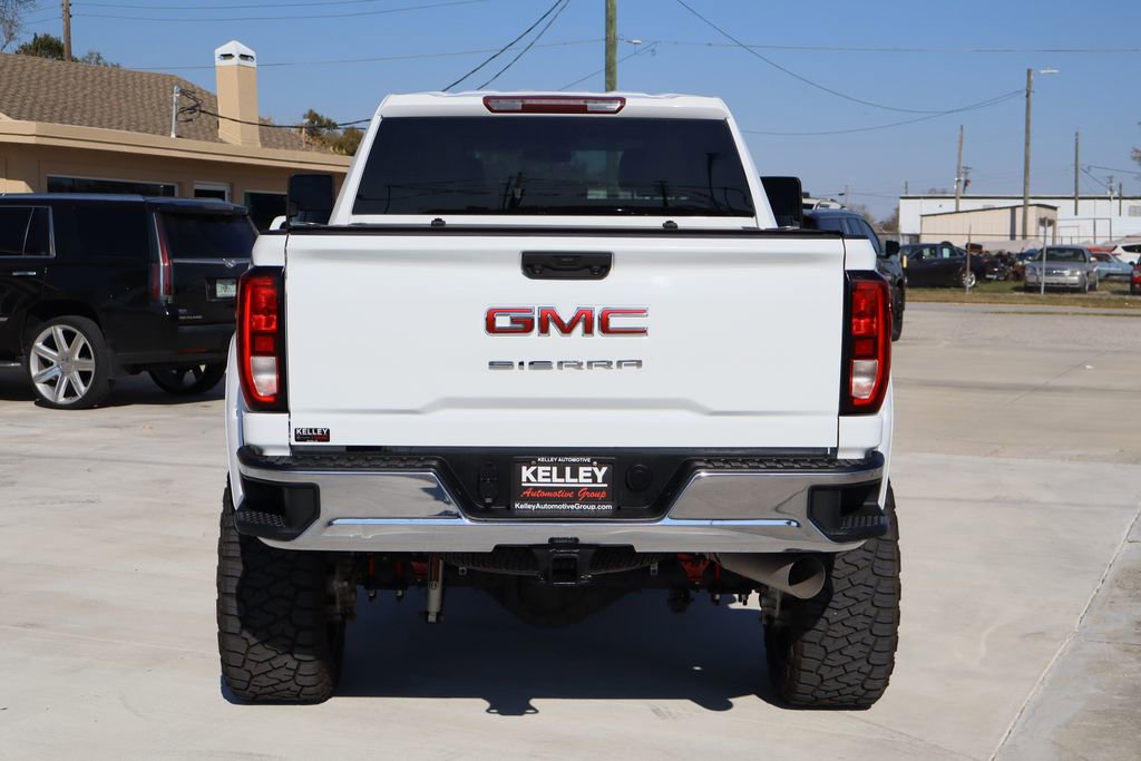 Used 2020 GMC Sierra 2500 4x4 Crew Cab w/ Gooseneck/5TH Wheel Package image 8