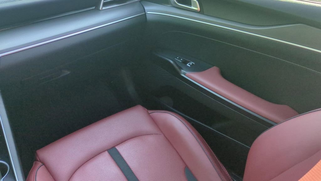 Used 2023 Kia K5 GT-Line image 13