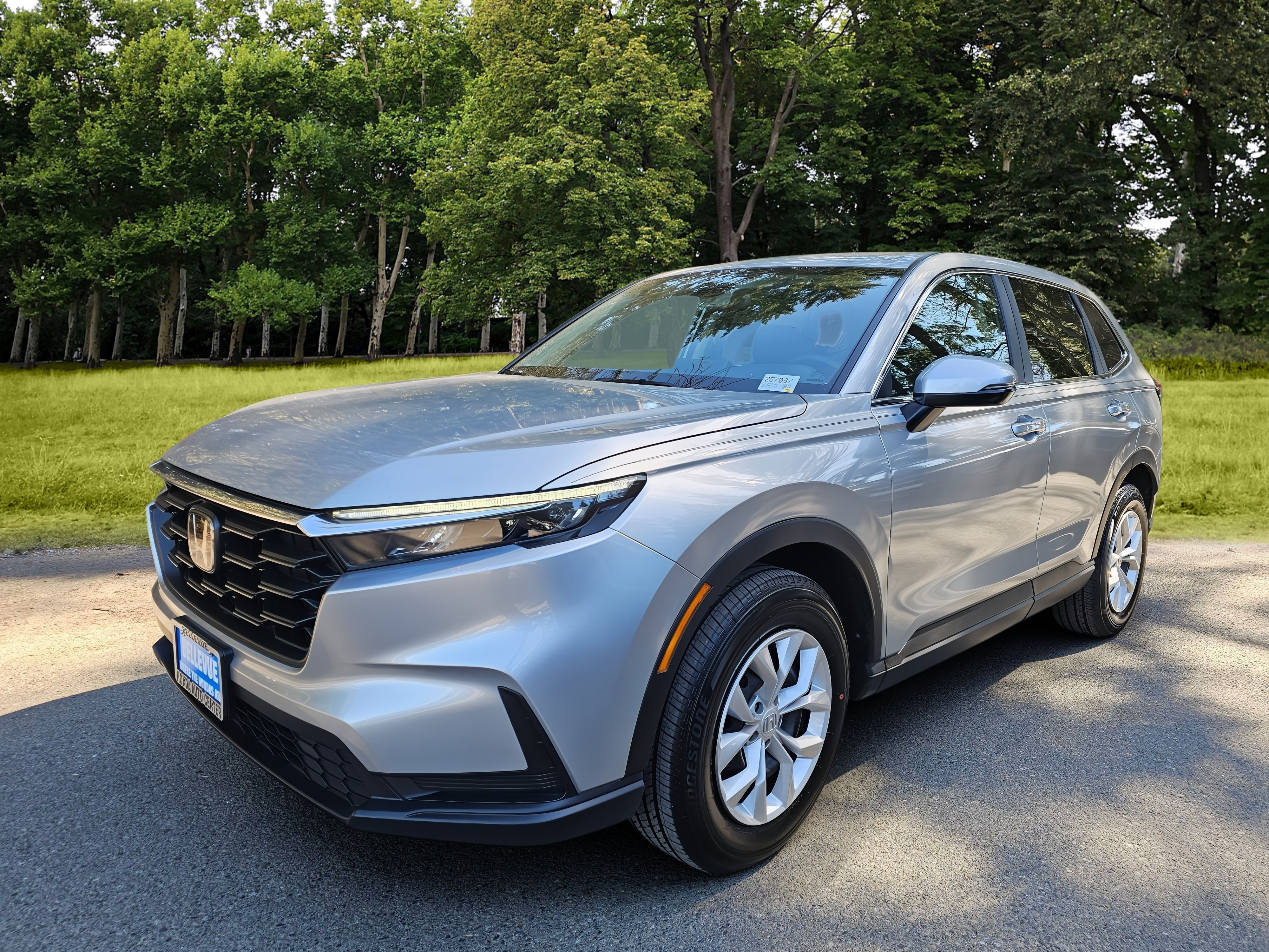 Certified 2025 Honda CR-V LX image 3