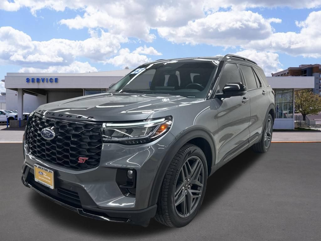 Used 2025 Ford Explorer ST AWD/4WD image 8