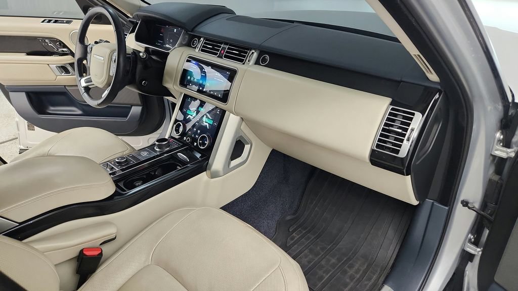 Used 2019 Land Rover Range Rover Supercharged AWD/4WD image 29