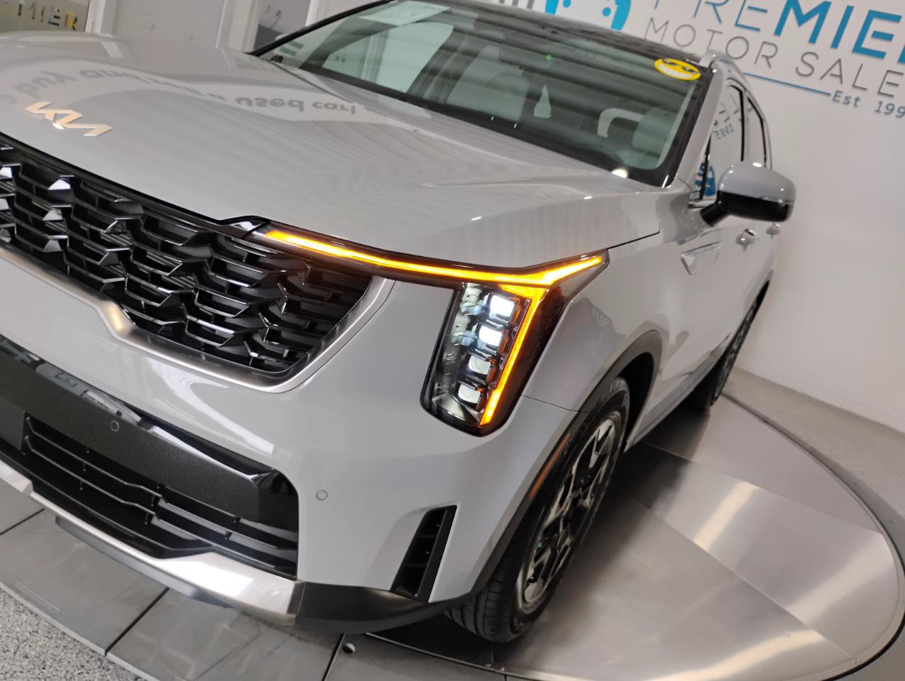 Used 2025 Kia Sorento S w/ Panoramic Sunroof Package FWD image 32