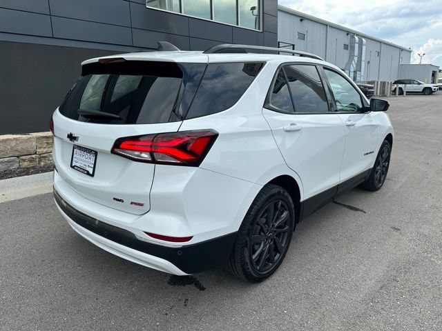 Used 2023 Chevrolet Equinox RS AWD/4WD image 3