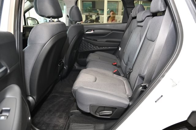 Used 2023 Hyundai Santa Fe SEL AWD/4WD image 11