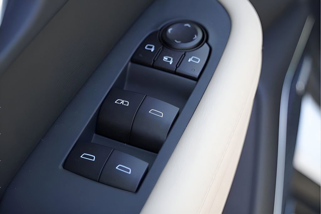 New 2026 Buick Enclave Preferred w/ Power Package image 21