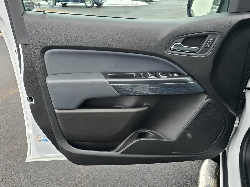 Used 2020 Chevrolet Colorado Z71 image 11