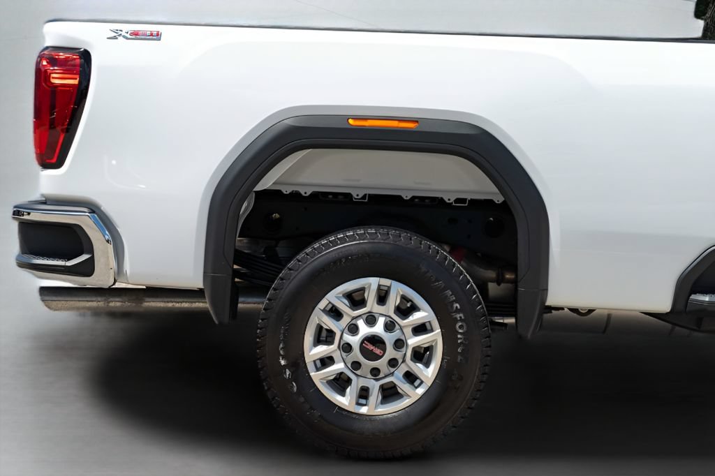 Used 2026 GMC Sierra 2500 Pro AWD/4WD image 5