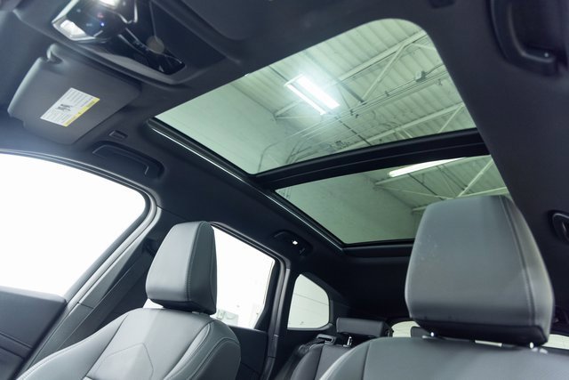 Certified 2025 BMW X1 xDrive28i w/ Convenience Package image 11