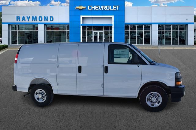 New 2025 Chevrolet Express 2500 w/ Driver Convenience Package video 2