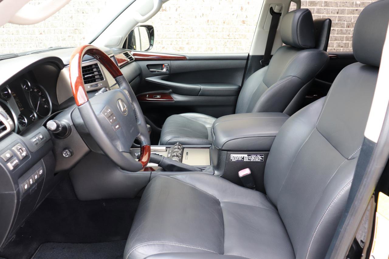Used 2015 Lexus LX 570 4WD image 57