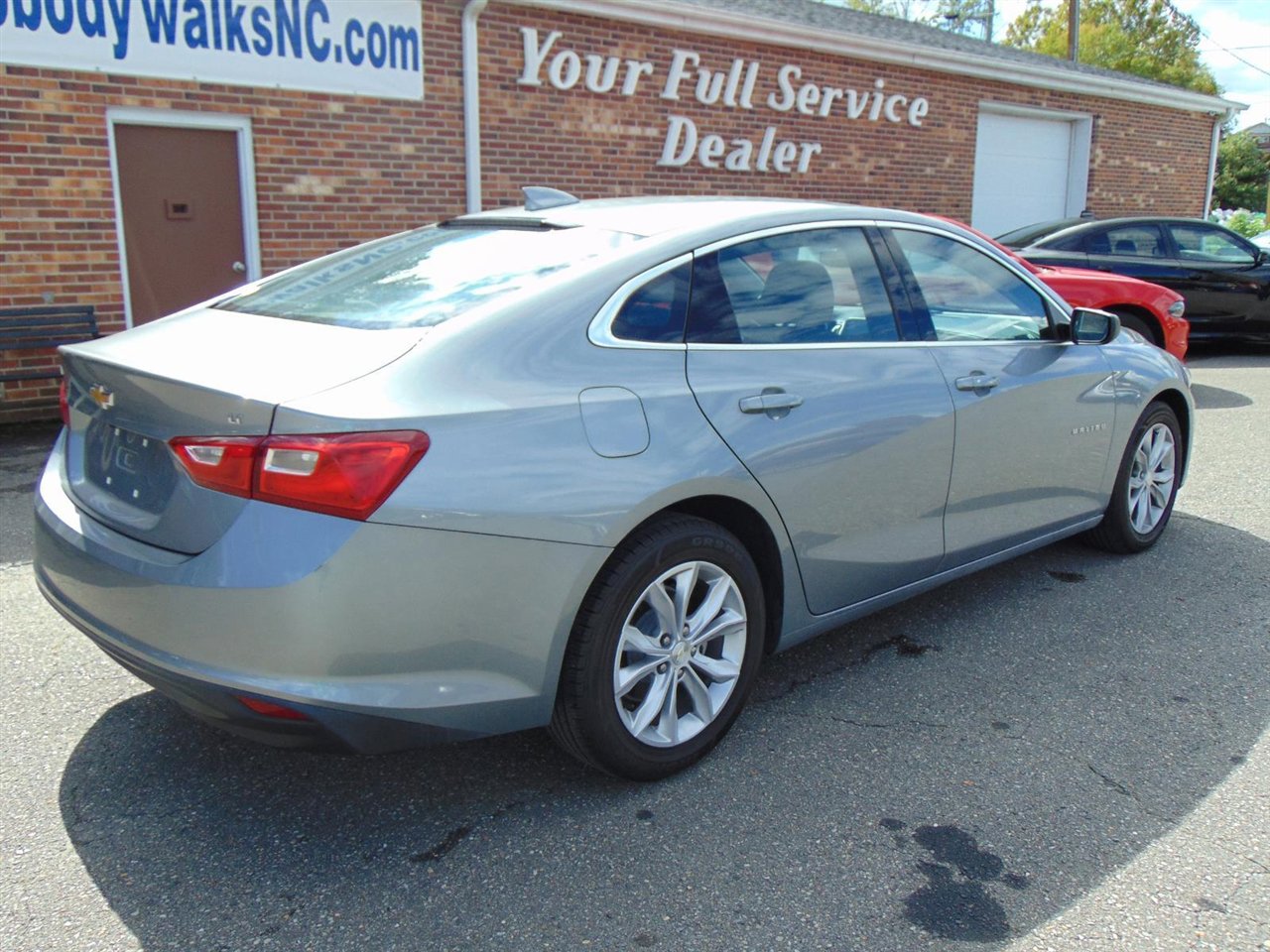 Used 2023 Chevrolet Malibu LT image 5