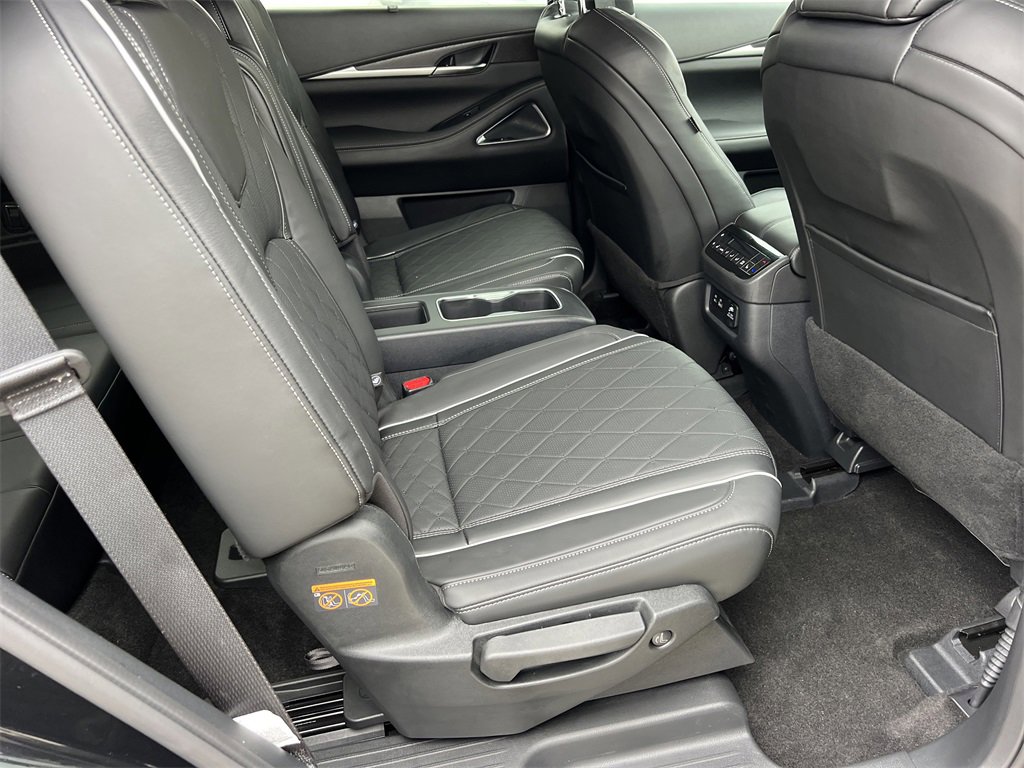 Certified 2025 INFINITI QX60 Autograph w/ Cargo Package image 13