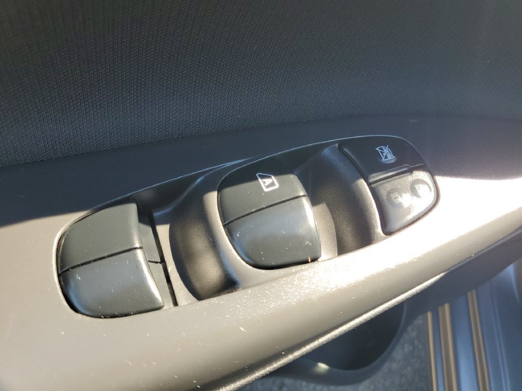 Used 2019 Nissan Sentra SV FWD image 23