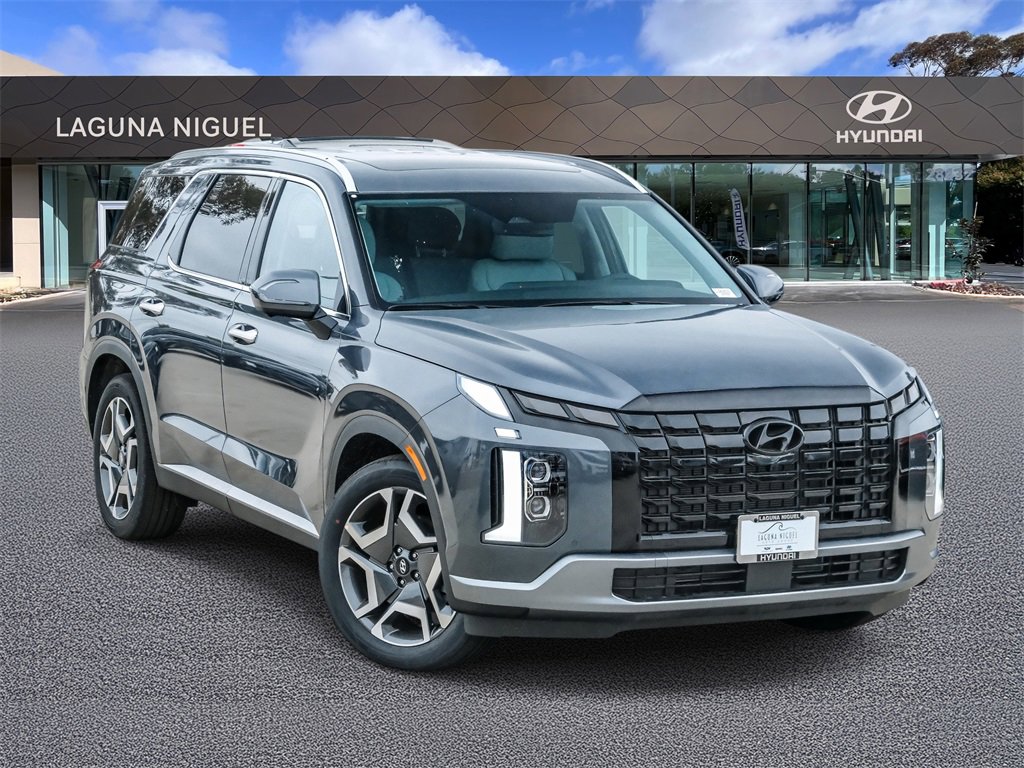 Used 2025 Hyundai Palisade SEL image 1