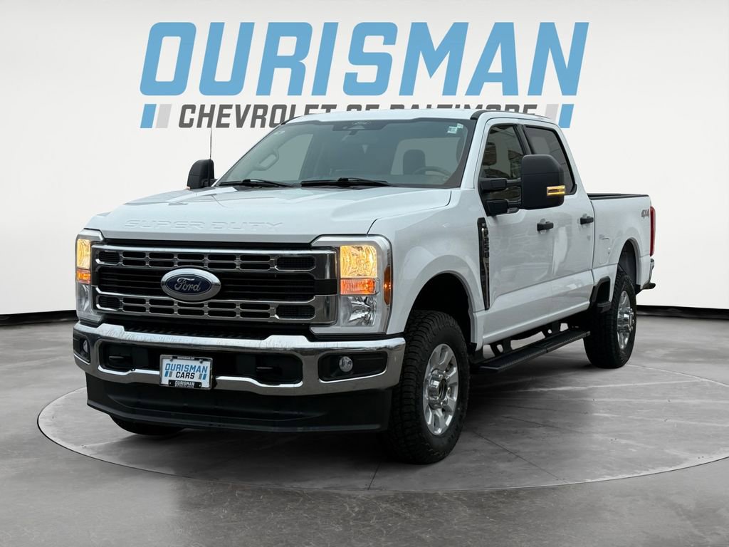 Used 2024 Ford F250 XLT image 2