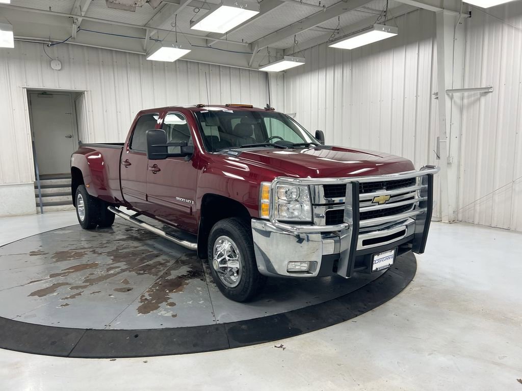 Used 2009 Chevrolet Silverado 3500 LTZ w/ LTZ Plus Package image 3