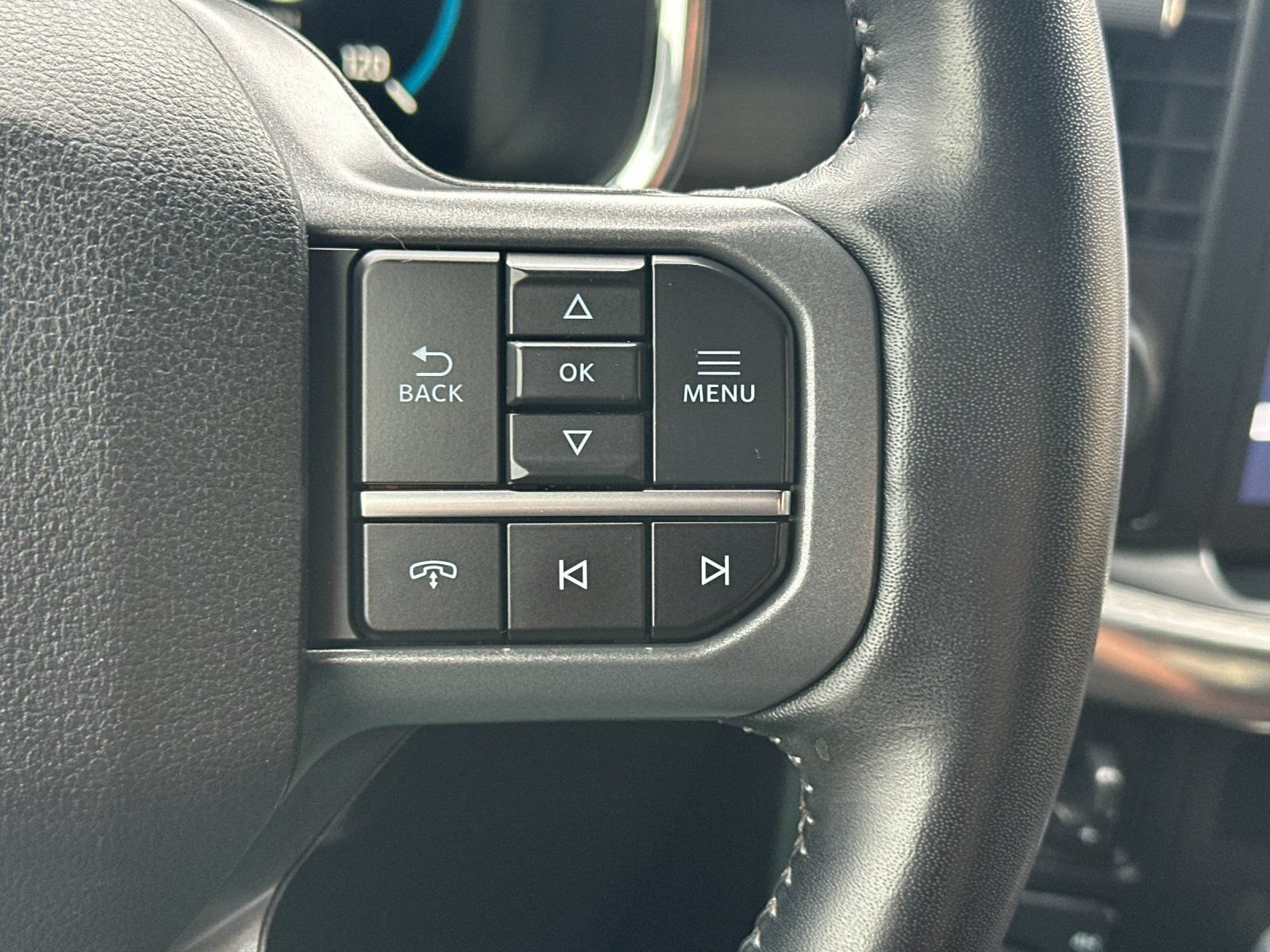 Used 2023 Ford F150 Lariat w/ Equipment Group 502A High AWD/4WD image 34