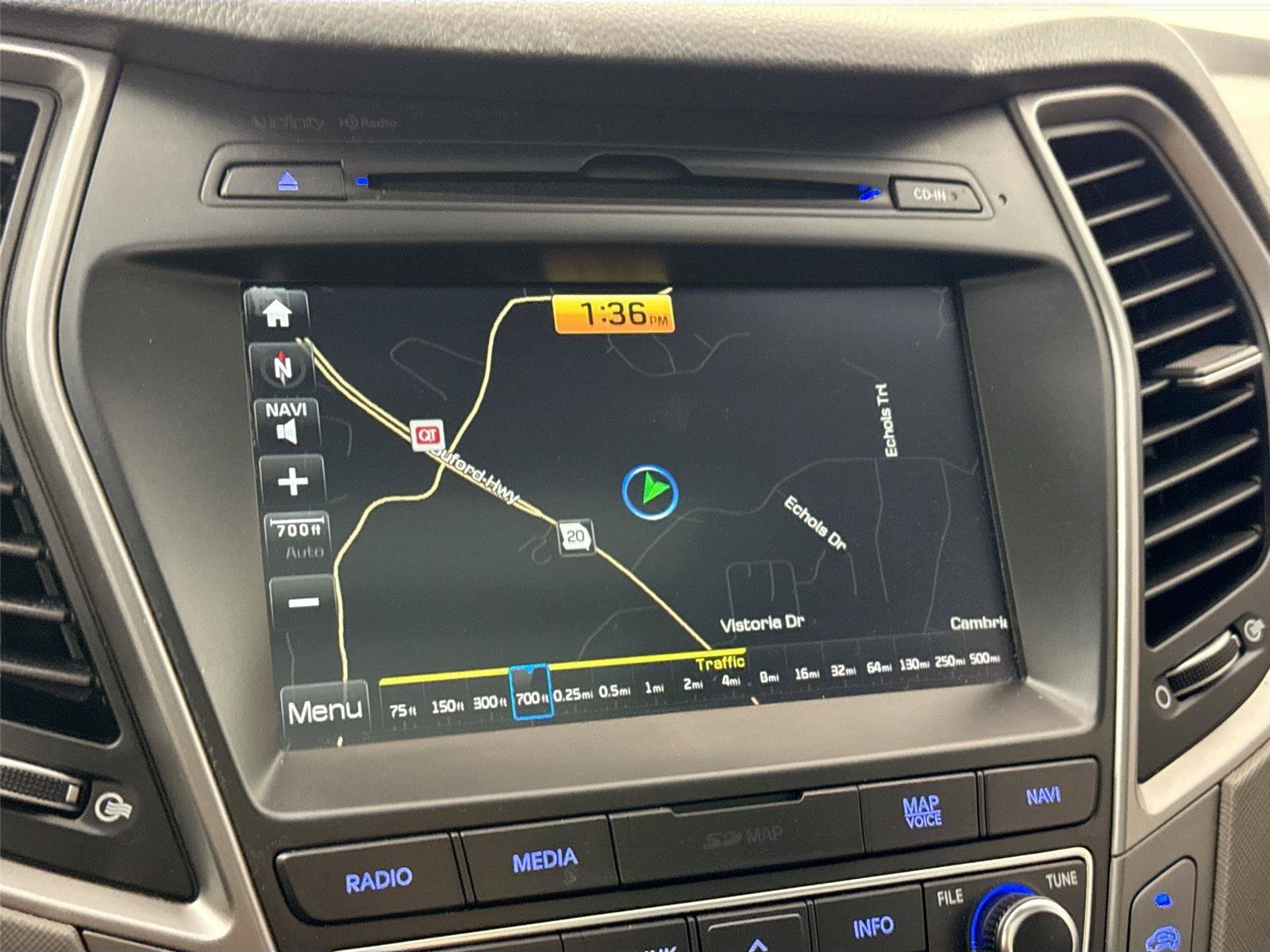 Used 2017 Hyundai Santa Fe SE image 25