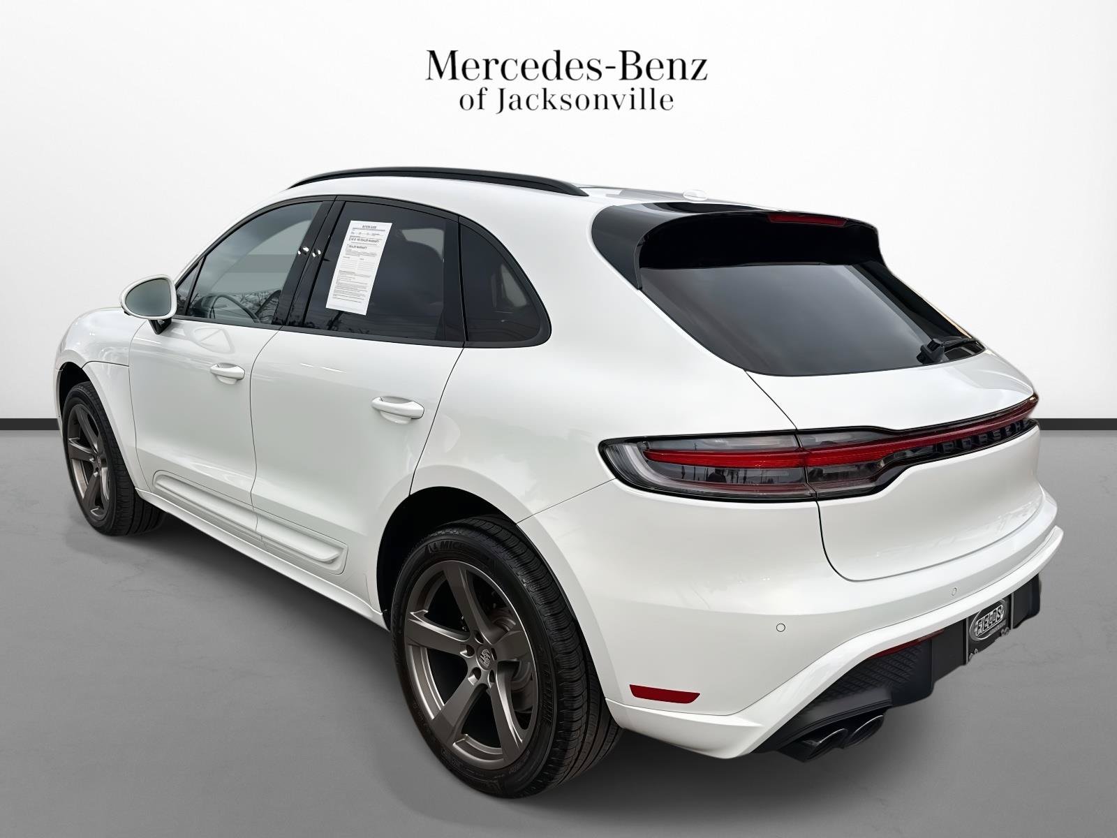 Used 2023 Porsche Macan Turbo AWD/4WD image 5