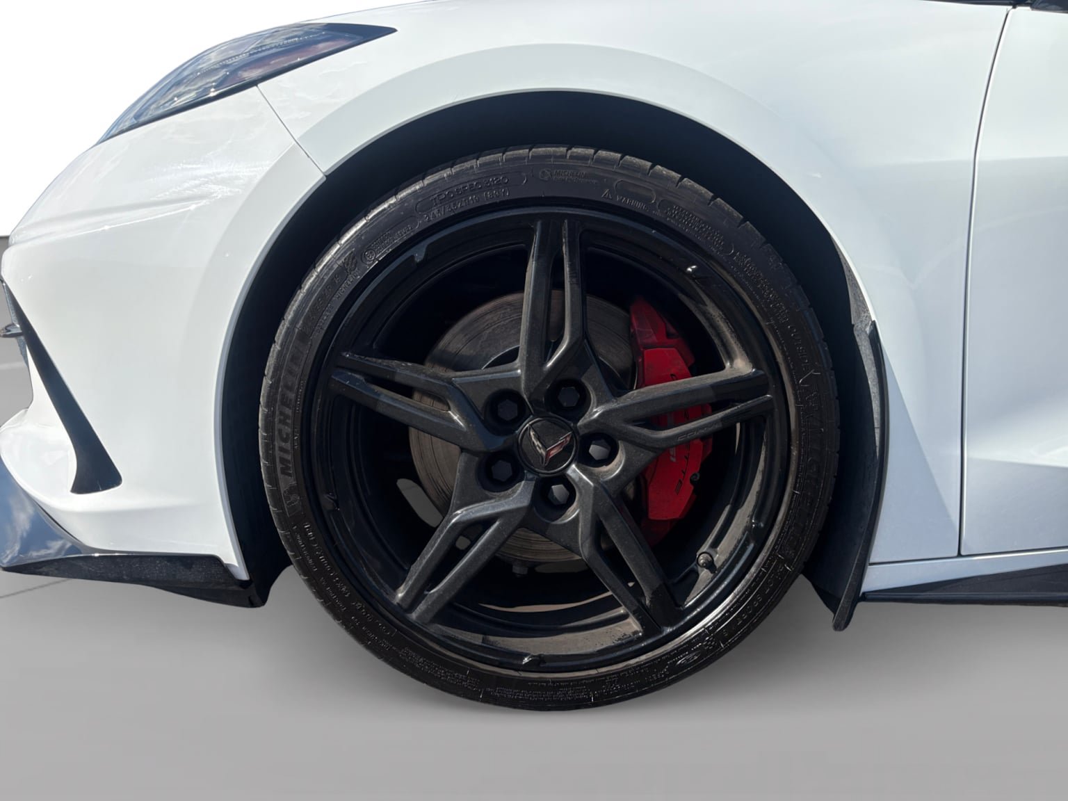 Used 2022 Chevrolet Corvette Stingray Premium Conv w/ Z51 Performance Package RWD image 9