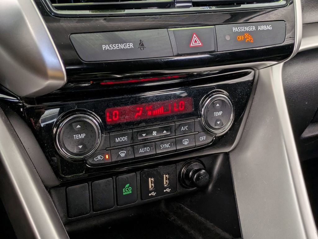 Used 2025 Mitsubishi Eclipse Cross SE AWD/4WD image 17