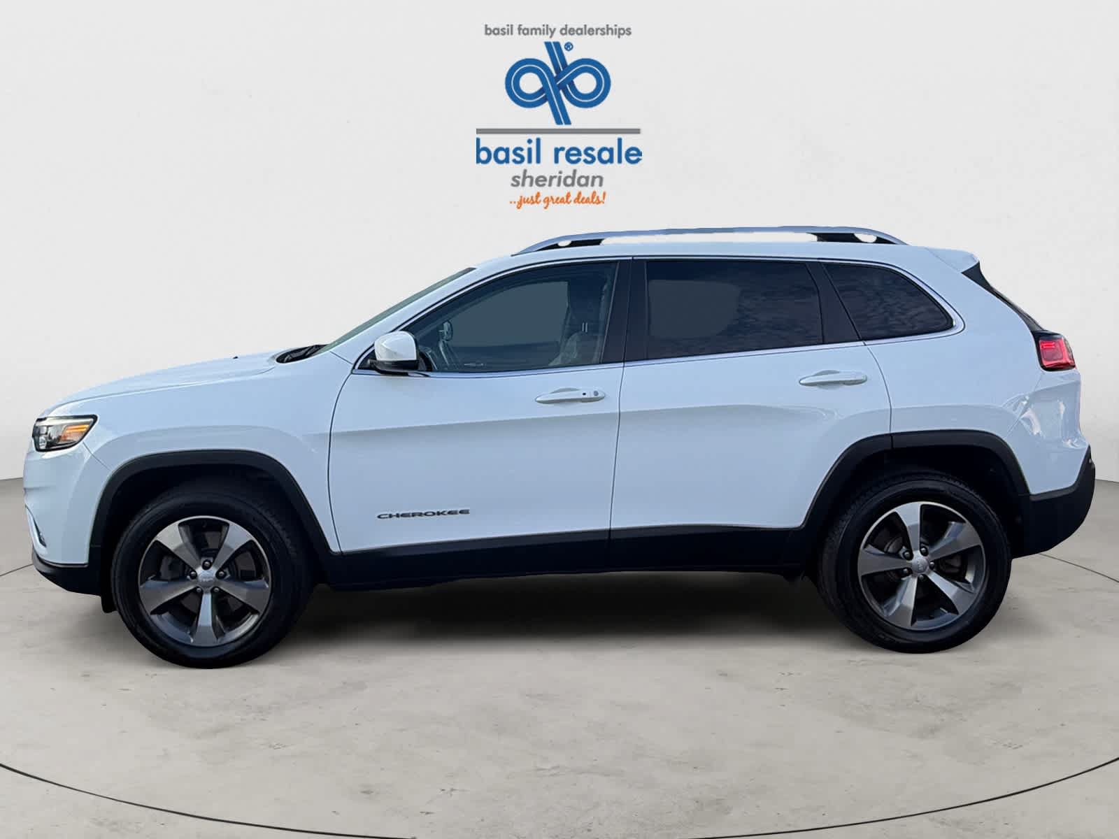 Used 2020 Jeep Cherokee Limited AWD/4WD image 3