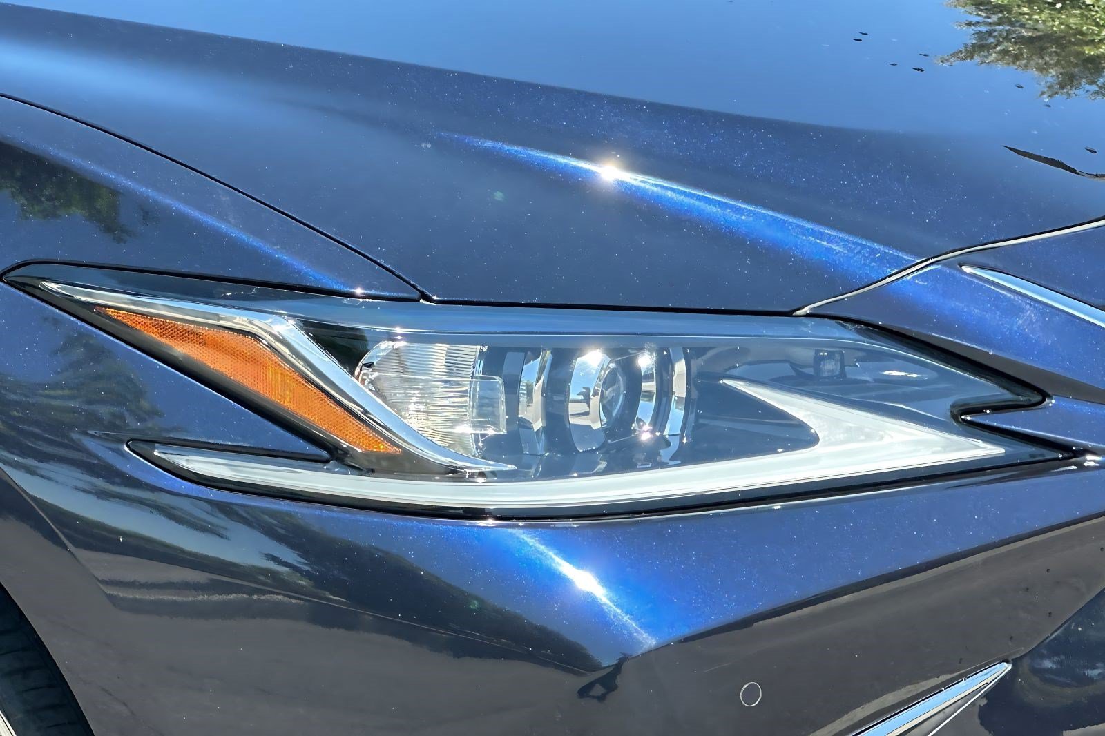 Certified 2024 Lexus ES 350 w/ Premium Package FWD image 13