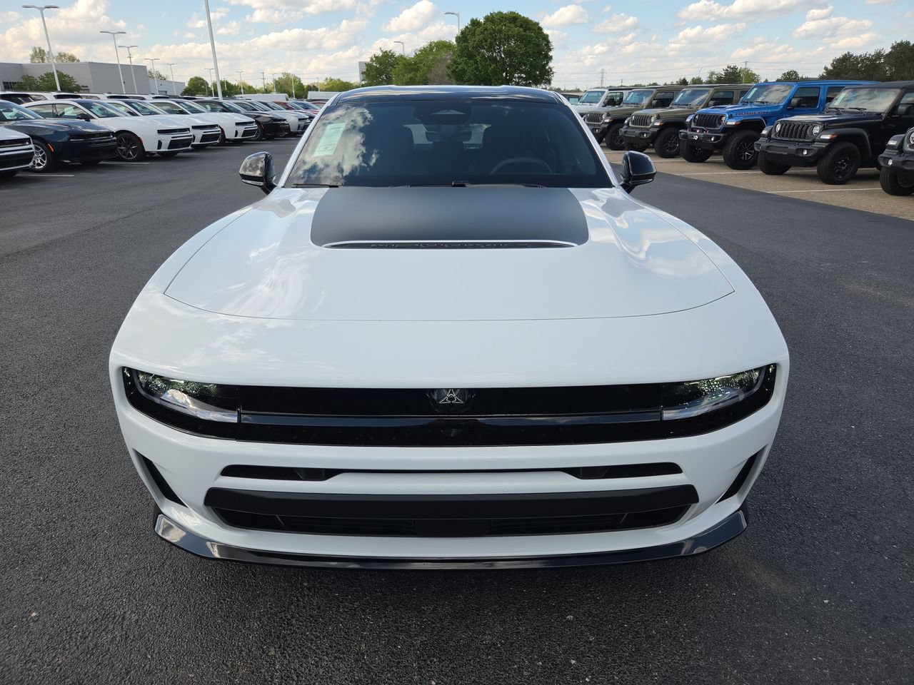 New 2026 Dodge Charger R/T w/ Blacktop Package AWD/4WD image 2