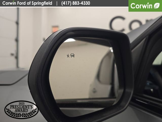 Used 2025 Chevrolet Equinox RS w/ Safety and Technology Package AWD/4WD image 35