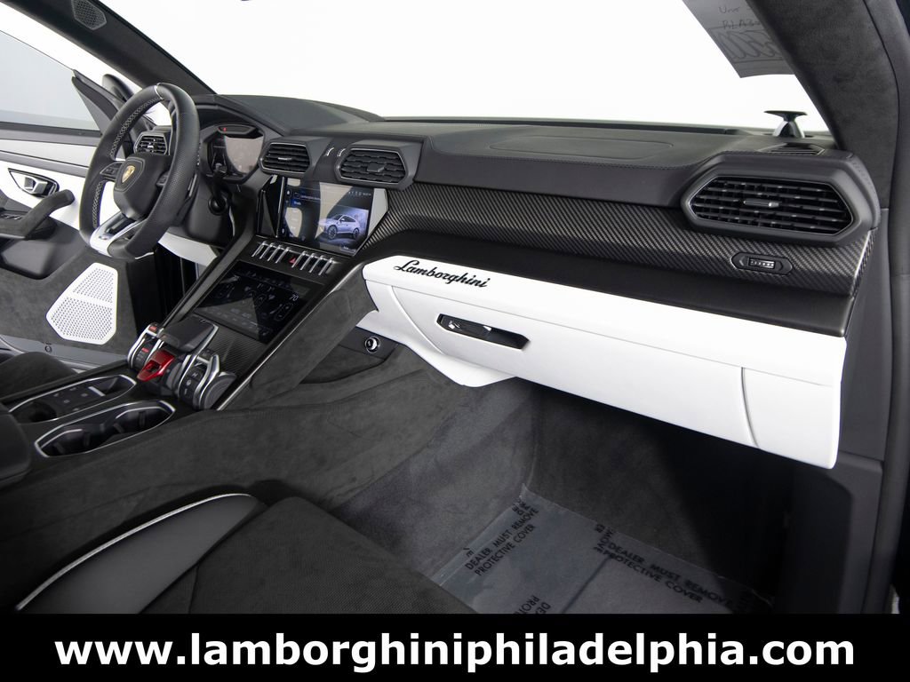 Used 2024 Lamborghini Urus S image 28