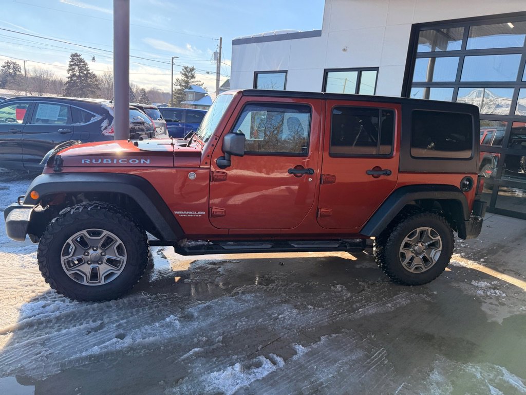 Used 2014 Jeep Wrangler Unlimited Rubicon w/ Dual Top Group AWD/4WD image 4