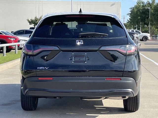 New 2027 Honda HR-V LX image 5