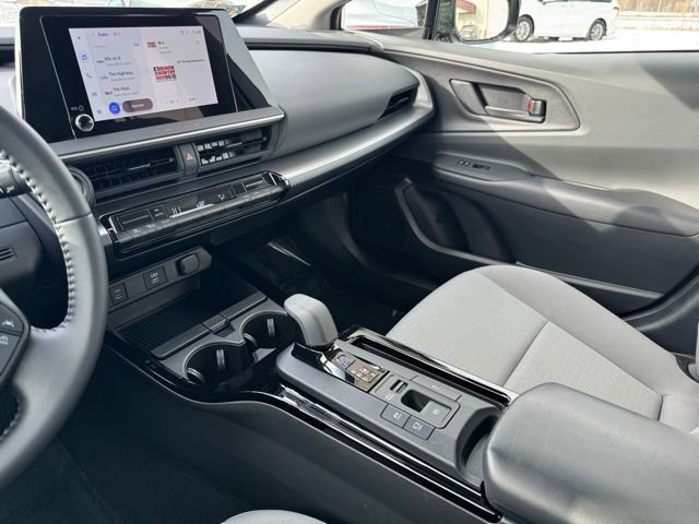 Used 2024 Toyota Prius LE image 13