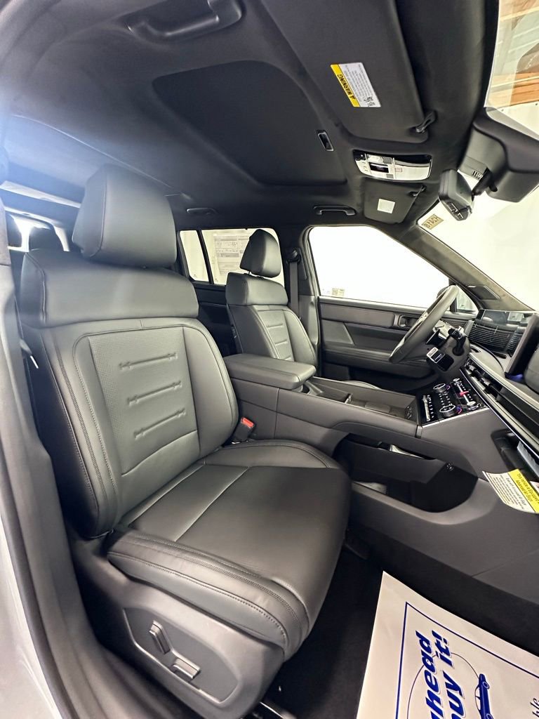 New 2025 Hyundai Santa Fe Calligraphy image 19