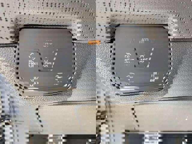 New 2026 Volkswagen Atlas Cross Sport SEL Premium R-Line image 37