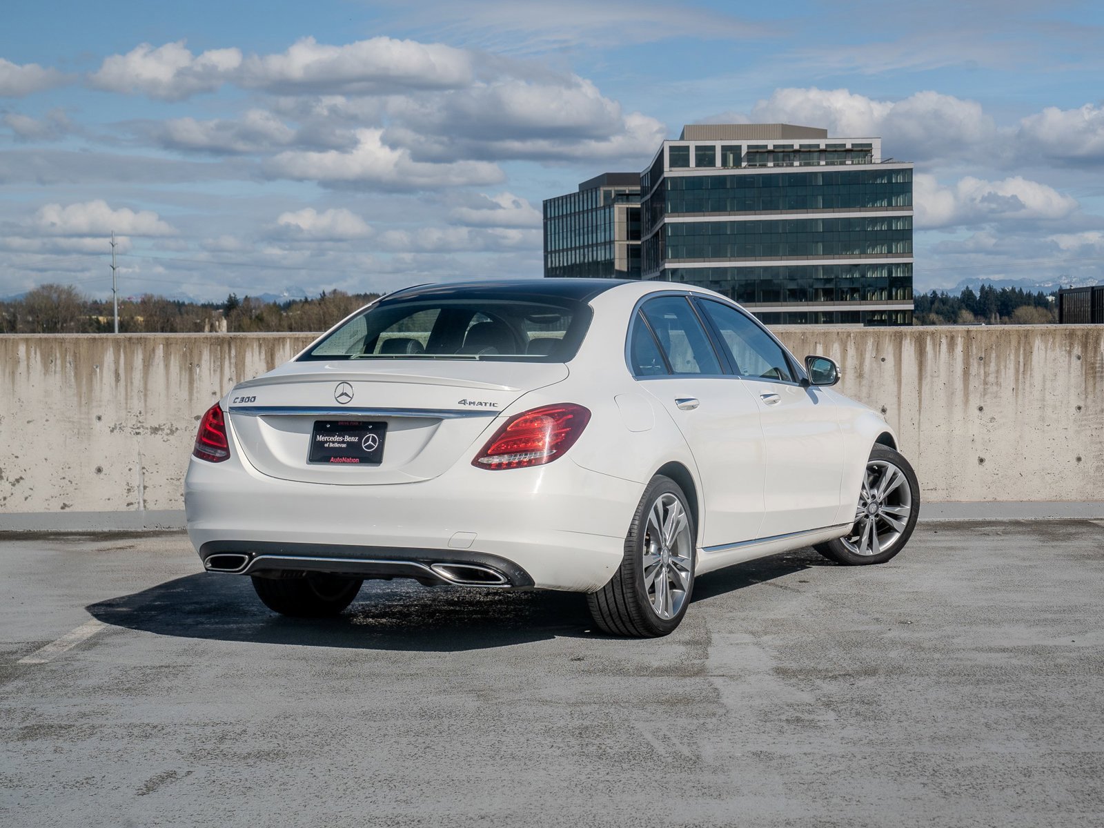 Used 2015 Mercedes-Benz C 300 4MATIC Sedan image 6