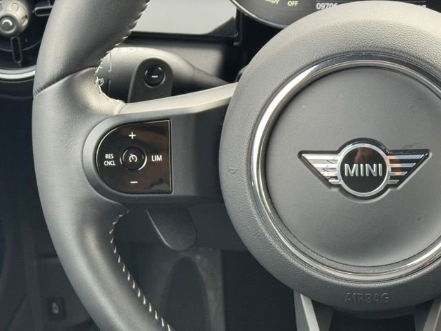 Used 2023 MINI Cooper S image 19