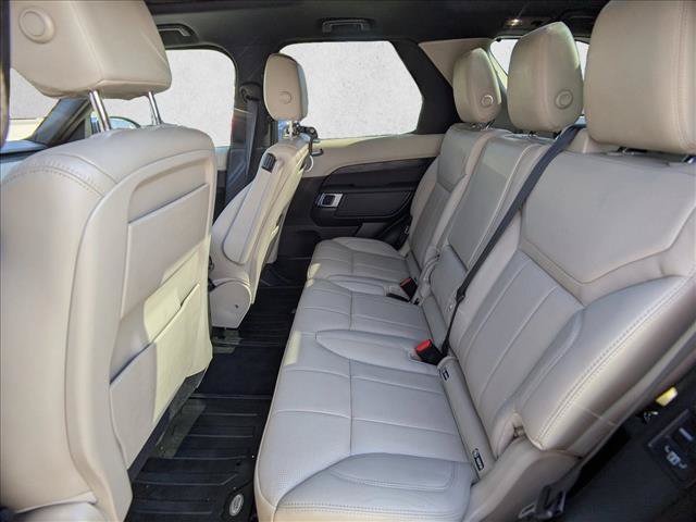 Used 2019 Land Rover Discovery HSE AWD/4WD image 19