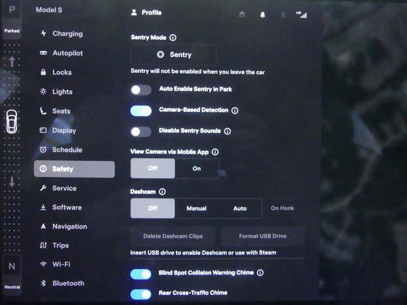 Used 2022 Tesla Model S Plaid image 15