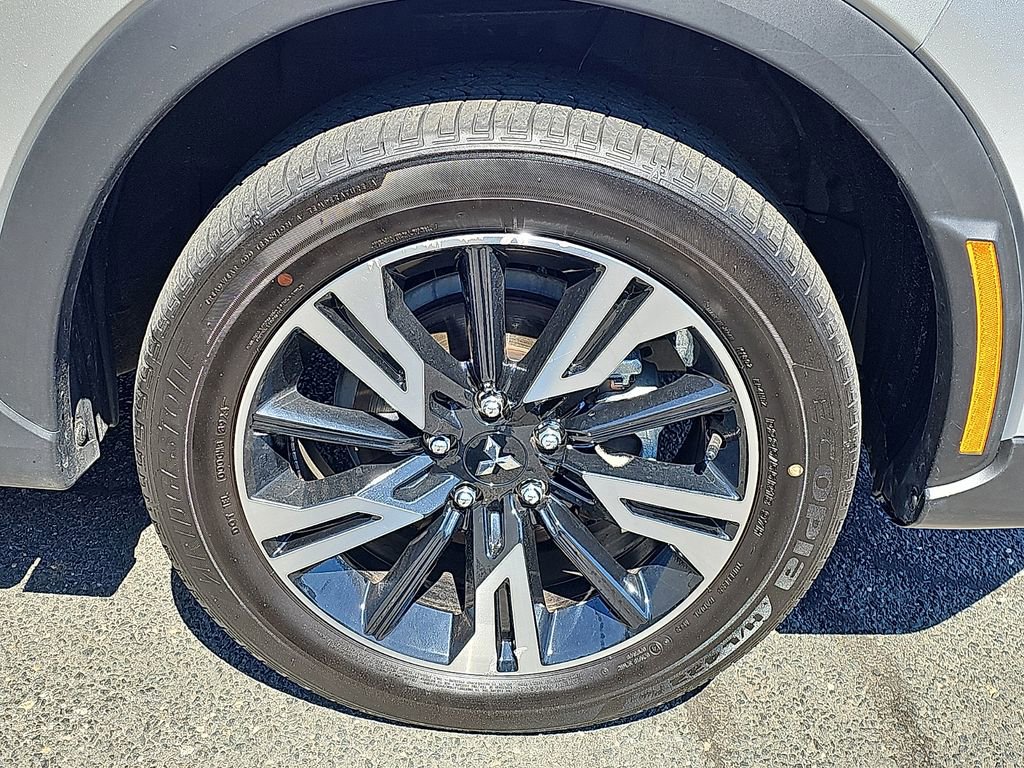 Used 2025 Mitsubishi Eclipse Cross SE image 8