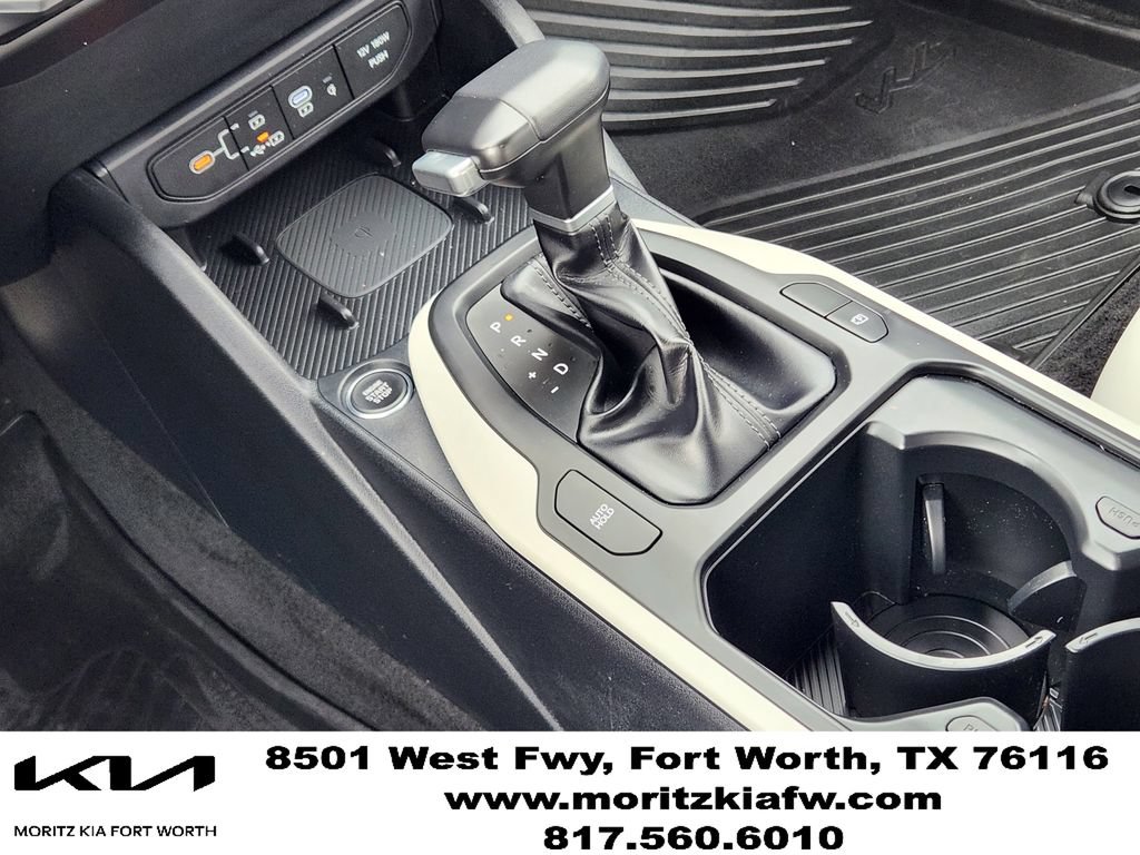 Certified 2025 Kia K4 GT-Line Turbo FWD image 19