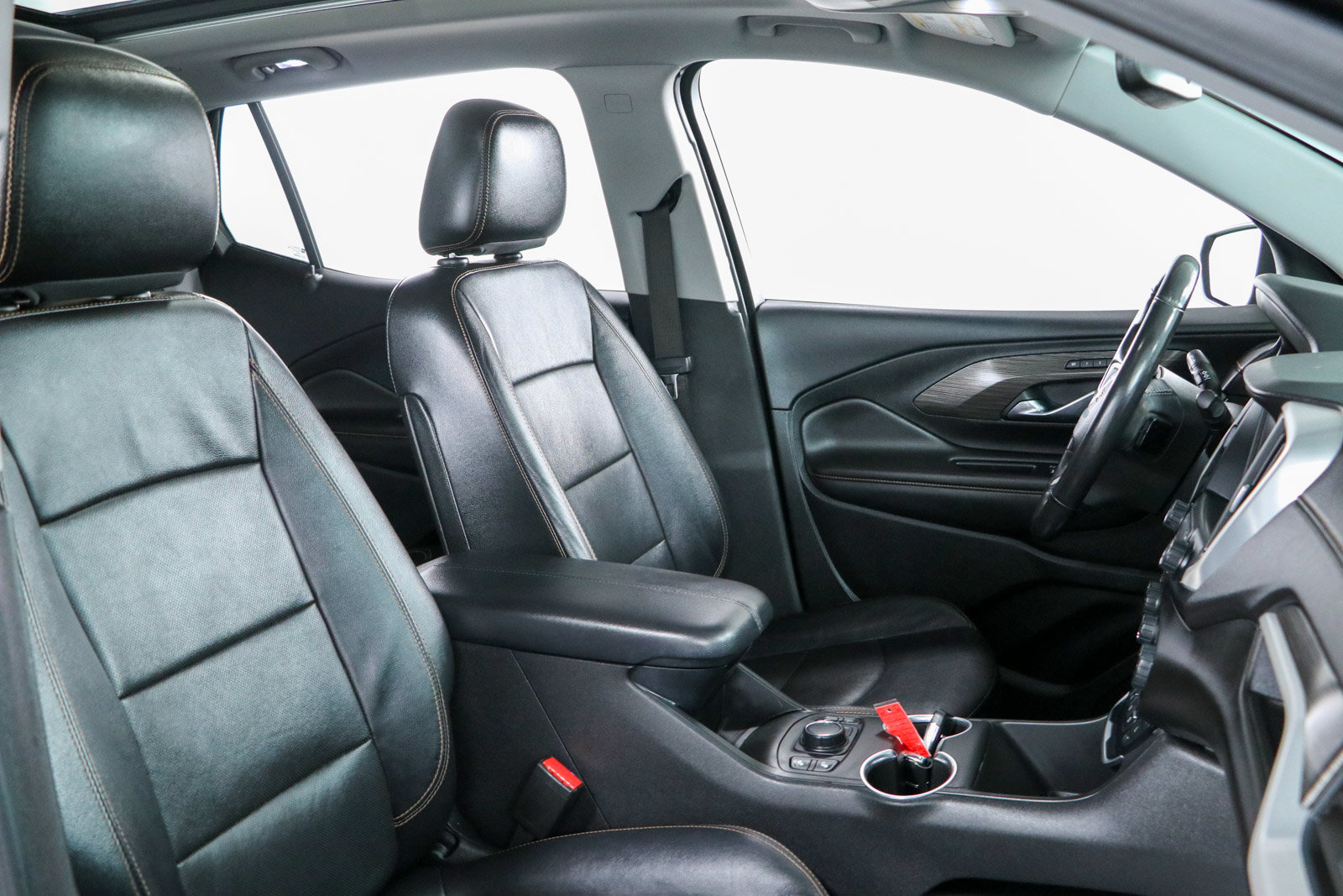 Used 2020 GMC Terrain SLT w/ Preferred Package FWD image 28