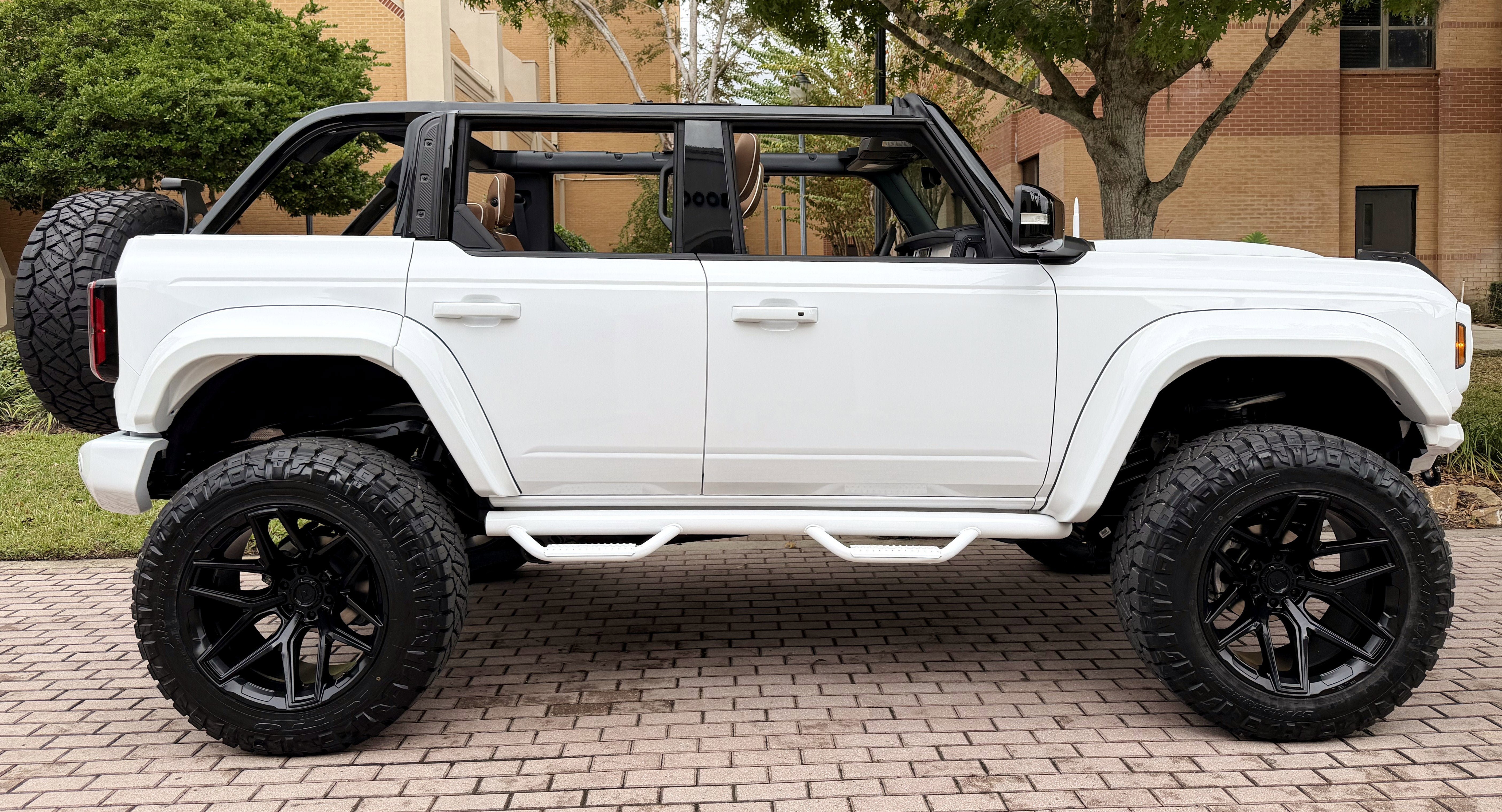 Used 2026 Ford Bronco Outer Banks AWD/4WD image 13