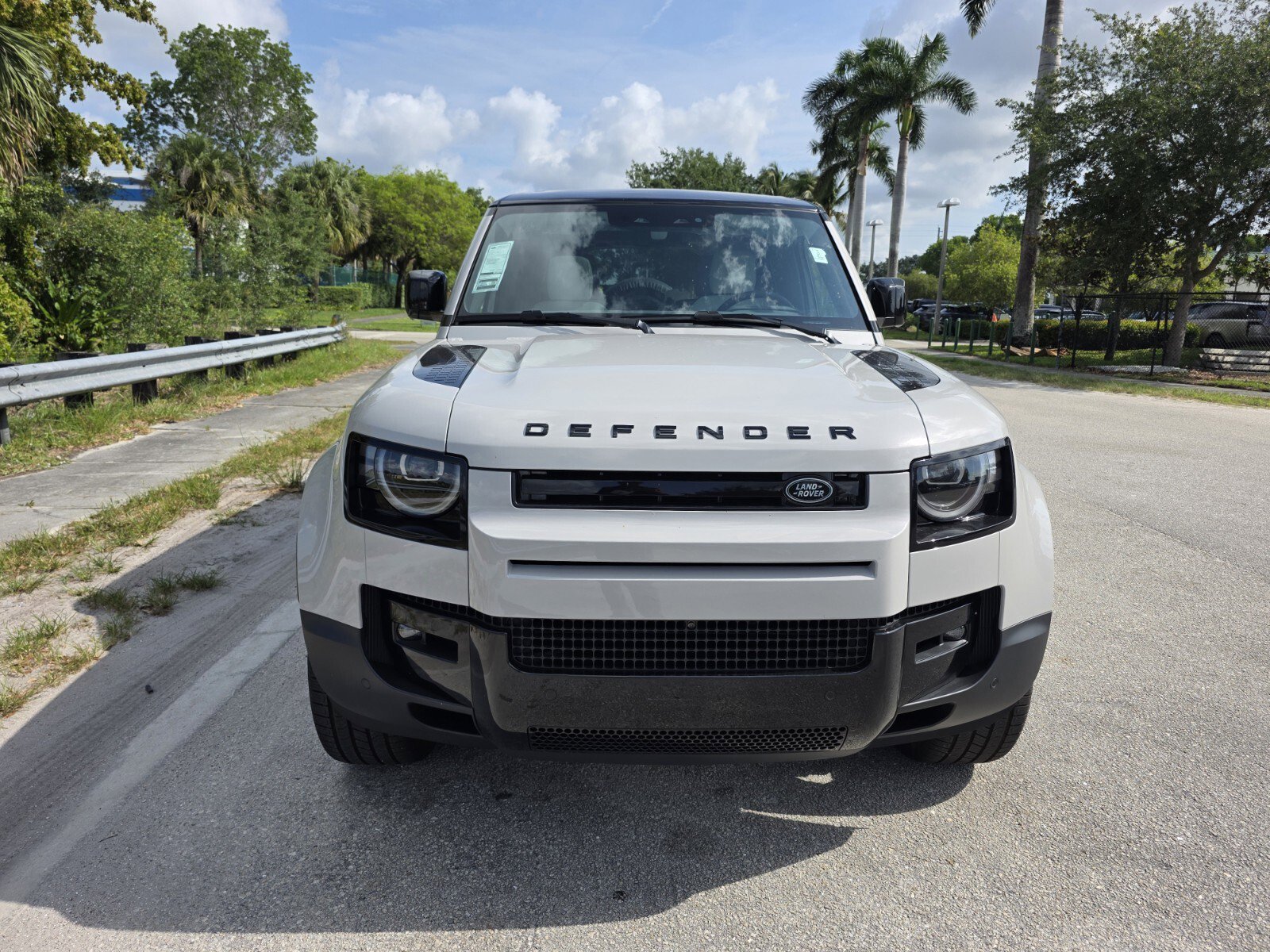 New 2026 Land Rover Defender 130 S AWD/4WD image 8