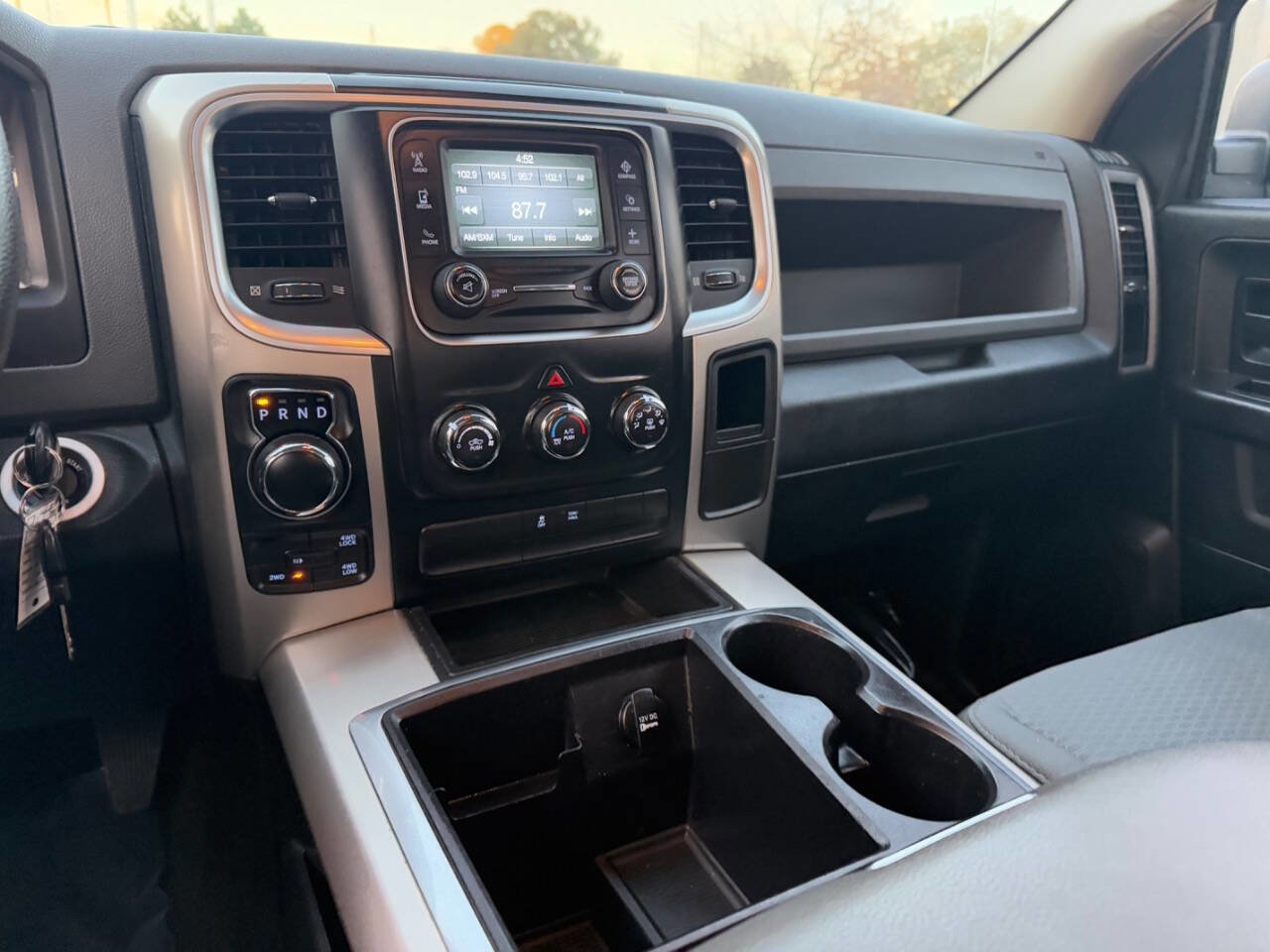 Used 2015 RAM 1500 Express AWD/4WD image 22