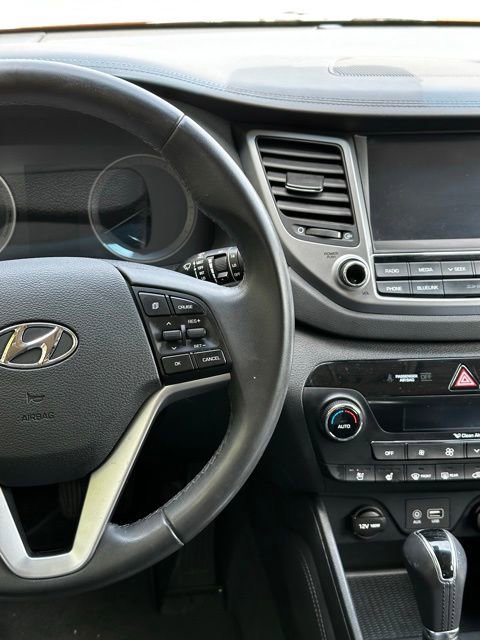 Used 2016 Hyundai Tucson Limited w/ Option Group 03 AWD/4WD image 28