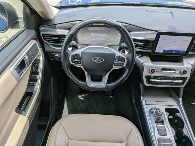 Used 2021 Ford Explorer XLT w/ Equipment Group 202A RWD image 18
