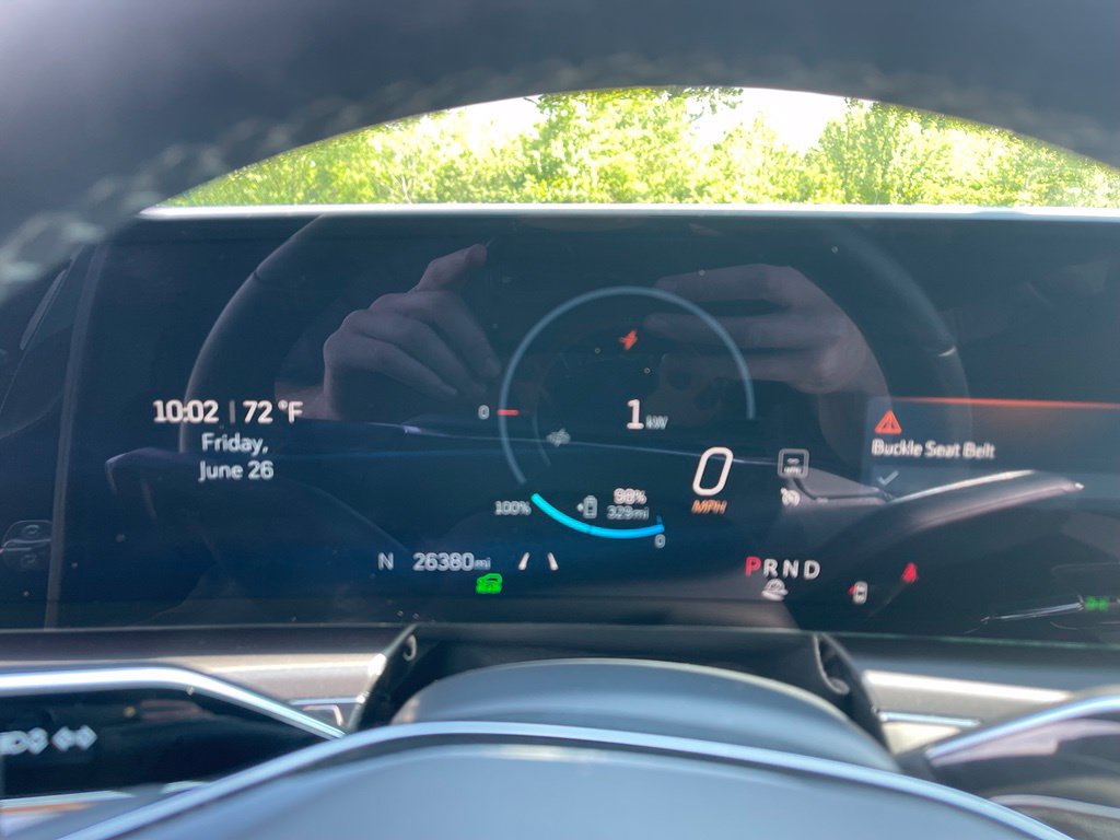 Certified 2024 Cadillac Lyriq Tech AWD/4WD image 9