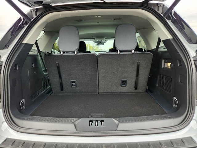 New 2026 Ford Explorer Active image 27