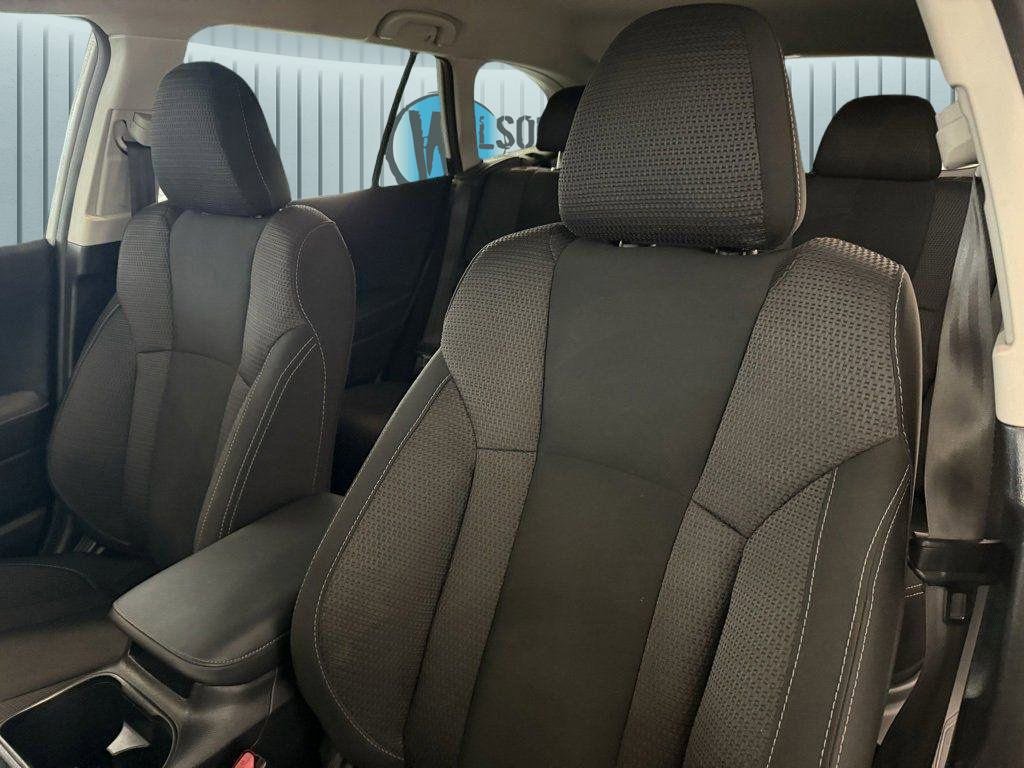 Used 2022 Subaru Outback Premium image 21